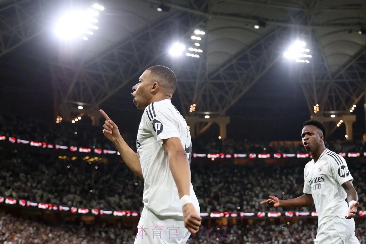 阿隆索：姆巴佩正在皇马创造历史 就像C罗那样